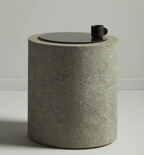 طاولة جانبية