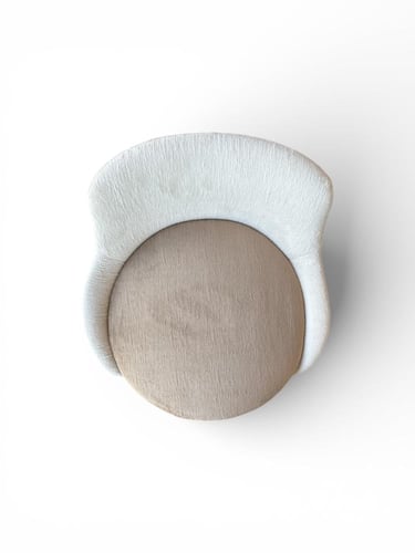 كرسي تسريحة