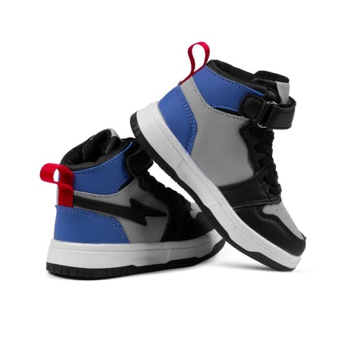 حذاء ولادي سنيكرز