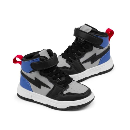 حذاء ولادي سنيكرز