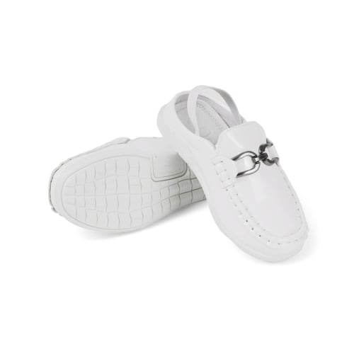 حذاء ولادي كاجوال