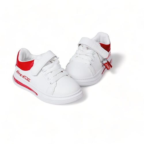 حذاء سنيكرز