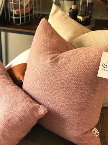 غطاء وسادة اللوتس محبوكة