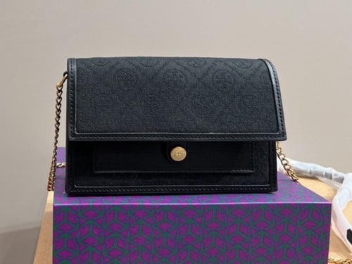 شنطة توري بورش