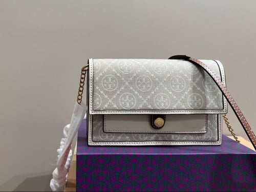 شنطة توري بورش