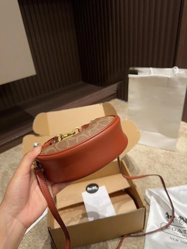 شنطة كوتش جوني