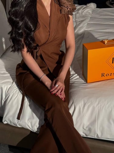 طقم بني شوكلاته انيق