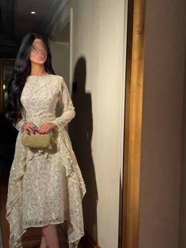 فستان سكري تنتيل لامع قصة مميزة