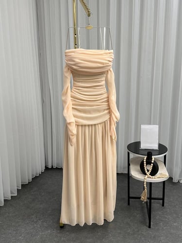 فستان شيفون بيج