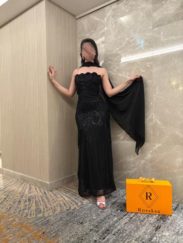 فستان اسود ترتر مميز