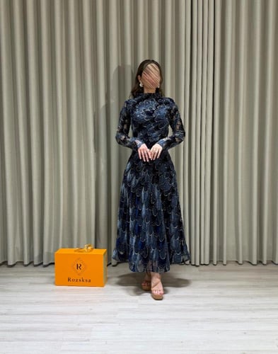 فستان كحلي فاخر