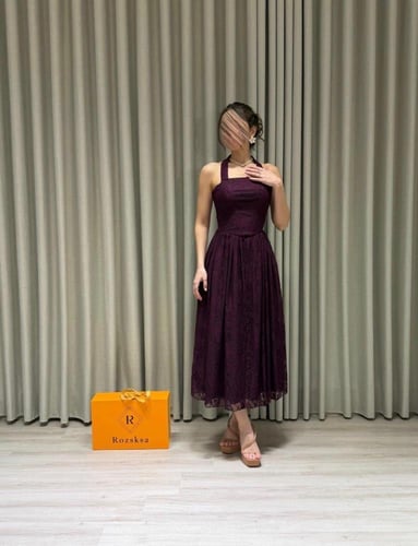 فستان تنتيل عنابي