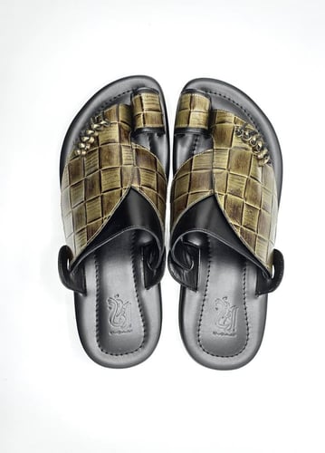 احذية 370 حذاء جلد طبيعي