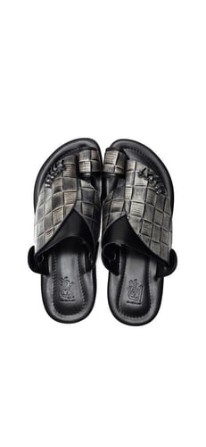 احذية 372 نعال شرقية