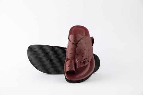 حذاء رسمي | سقافية 2003