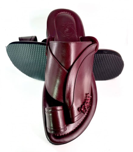 سقافيه 011 حذاء مشي