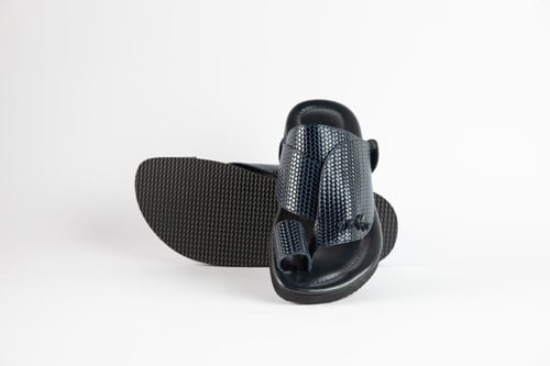 احذية 358 حذاء اسود جلد