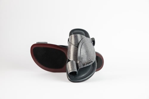 أحذية 563 حذاء شرقي رمادي