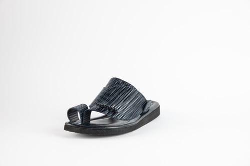 احذية 358 حذاء اسود جلد