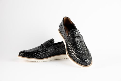 احذية 1105 جزمة اسود