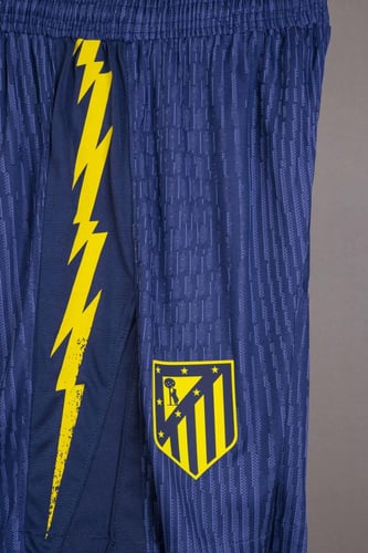 طقم اتلتيكو مدريد 2025/2026