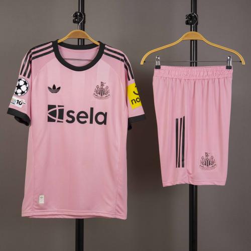 طقم نيوكاسل الاحتياطي 2025/2026