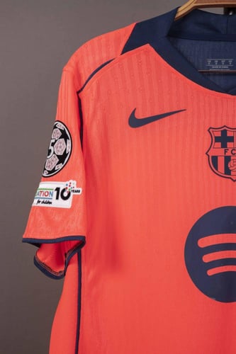 قميص برشلونة الاحتياطي 2026/2025