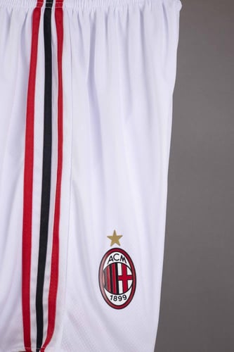 طقم ميلان كلاسيكي 2007