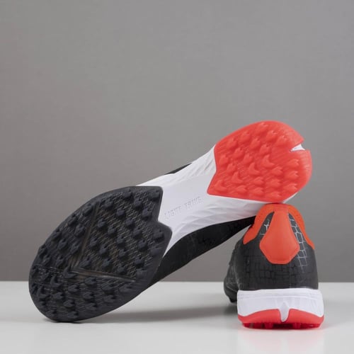 جزمة كرة قدم