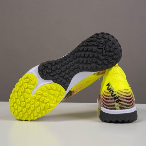 جزمة كرة قدم PUMA