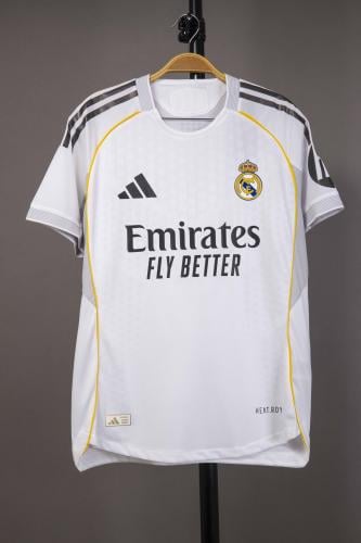 قميص ريال مدريد الاساسي 2025/2026