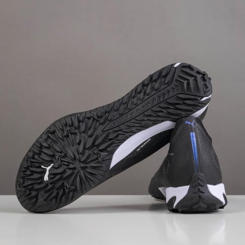 جزمة كرة قدم PUMA