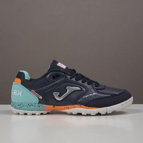جزمة كرة قدم Nike