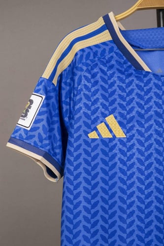 قميص ايطاليا 2026/2025