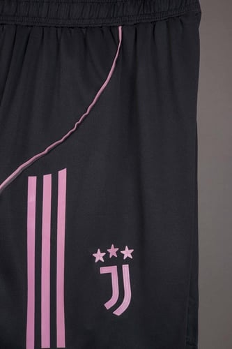 طقم يوفينتوس الاحتياطي2026/2025