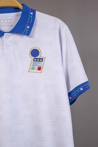 طقم منتخب ايطاليا كلاسيك 1994