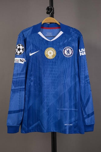 طقم تشيلسي الاساسي 2026/2025 بشعار كاس العالم