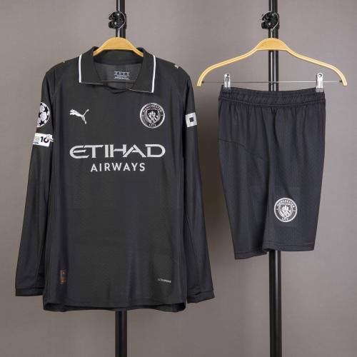 طقم مانشستر سيتي الاحتياطي 2025/2026