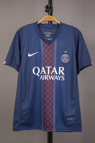 طقم باريس سان جيرمان الاساسي 2026/2025