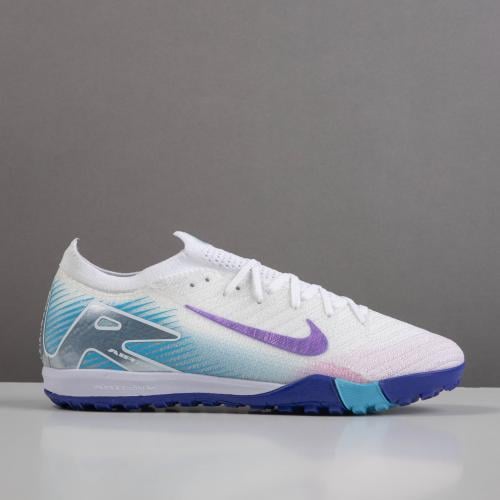 جزمة كرة قدم Nike