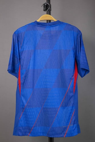 قميص كرواتيا الاحتياطي 2024/2025 نسخه الاعبين