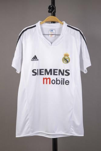 قميص ريال مدريد كلاسيك 2005