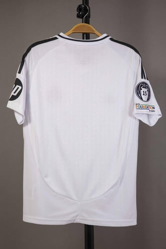 طقم ريال مدريد الاساسي 2025/2024 نسخة جمهور