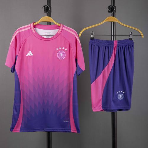 طقم منتخب المانيا الاحتياطي 2024/2025