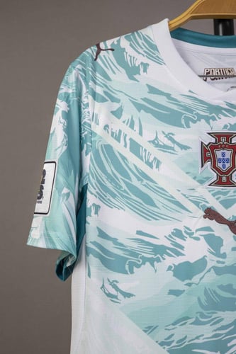 طقم منتخب البرتغال 2025/2026