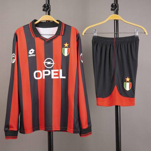 طقم ميلان كلاسيكي 1994/1995 كم طويل