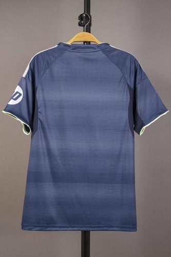 طقم ريال مدريد الاحتياطي 2025/2026