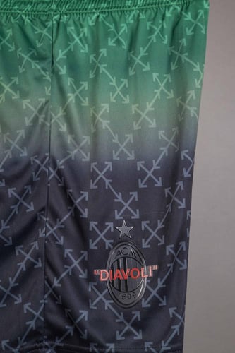 طقم ميلان الاحتياطي 2025/2026