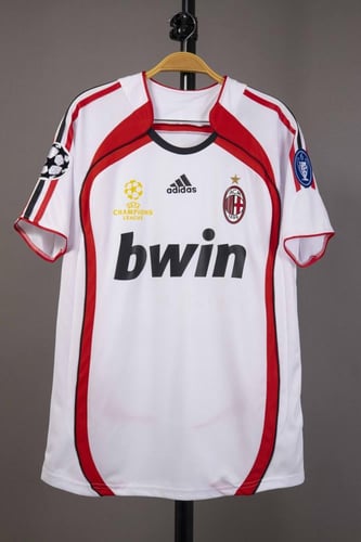 طقم ميلان كلاسيكي 2007