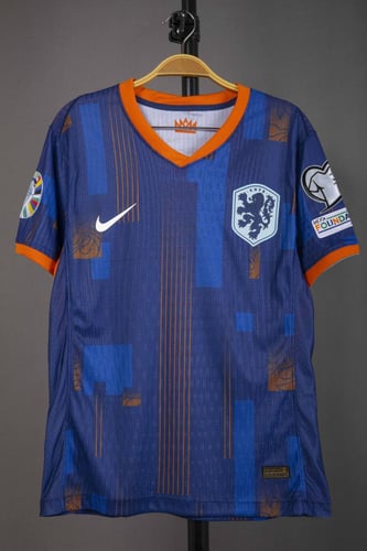 طقم هولندا الاحتياطي 2024/2025